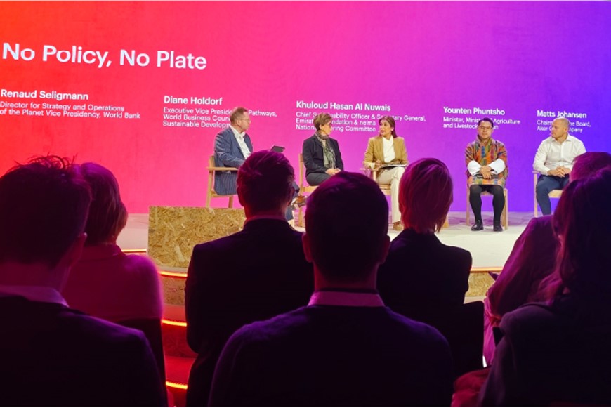 FNHS Professor Attends Food Futures Connect 3